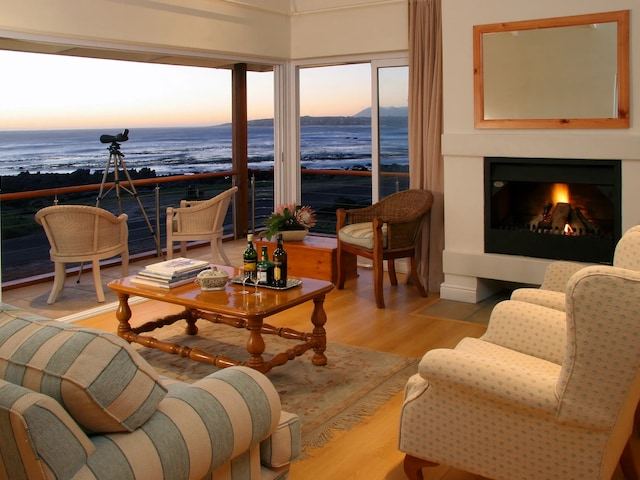 138 Marine Beachfront Guesthouse