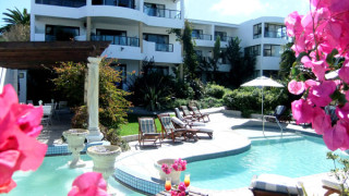 Misty Waves Hotel